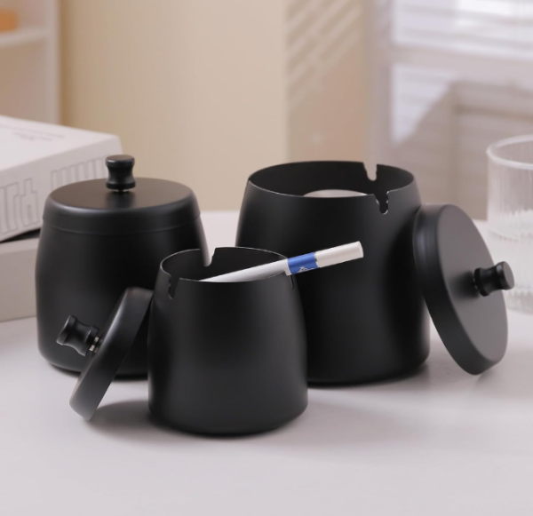 Stainless Steel Windproof Ashtray with Lid for Indoor and Outdoor Use